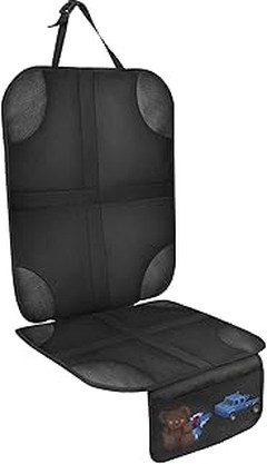 Descubre si los protectores para sillas de coche son lavables